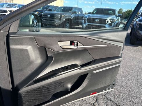 Used 2025 Toyota Camry LE w/ Convenience Package AWD/4WD image 20