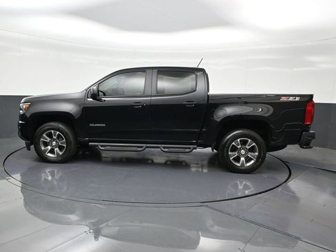 Used 2020 Chevrolet Colorado Z71 image 2