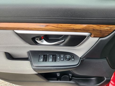 Certified 2020 Honda CR-V EX image 17