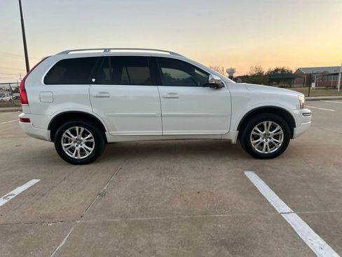 Used 2013 Volvo XC90 3.2 image 4