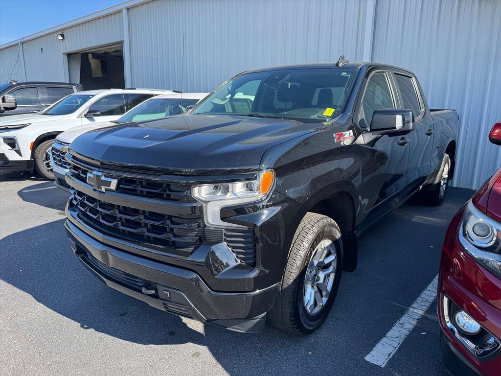 Used 2022 Chevrolet Silverado 1500 RST AWD/4WD image 10
