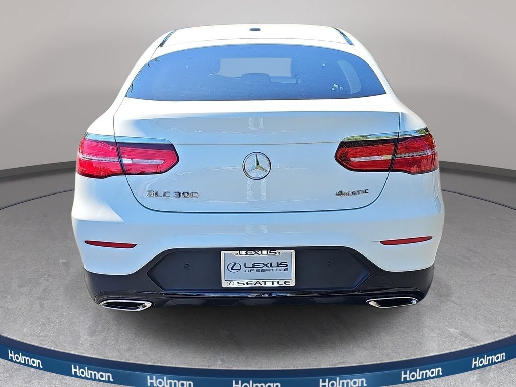 Used 2019 Mercedes-Benz GLC 300 4MATIC Coupe image 7