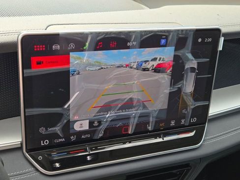 New 2026 Volkswagen Tiguan SE AWD/4WD image 13