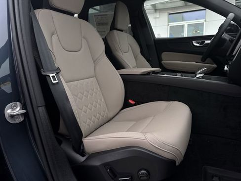 New 2026 Volvo XC60 T8 Plus w/ Protection Package Premier AWD/4WD image 29