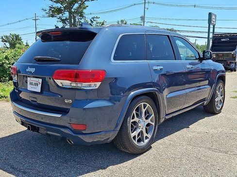 Certified 2020 Jeep Grand Cherokee Overland AWD/4WD image 31