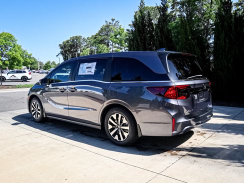 New 2026 Honda Odyssey EX-L image 7