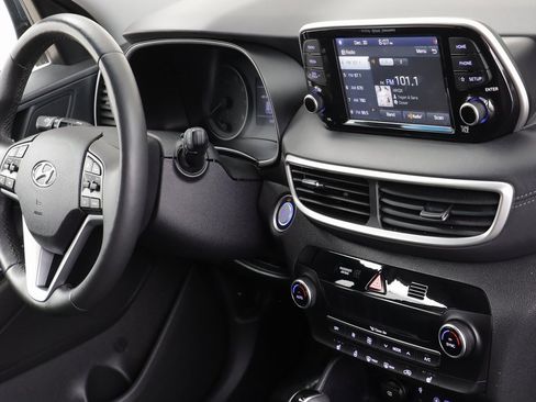 Used 2021 Hyundai Tucson Limited image 21