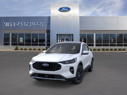 New 2026 Ford Escape SE w/ PHEV Premium Package FWD image 2