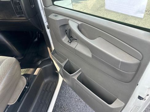 Used 2011 Chevrolet Express 1500 AWD w/ Power Package image 39