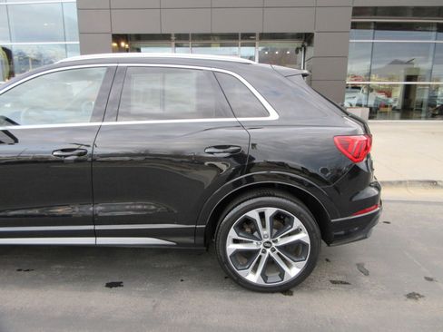 Used 2020 Audi Q3 2.0T Premium Plus image 5