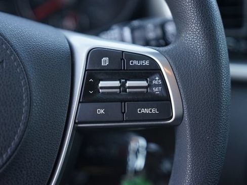 Used 2019 Kia Sorento FWD image 23