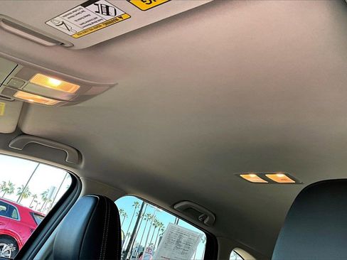 Certified 2025 MAZDA CX-5 AWD 2.5 S w/ Preferred Package image 12