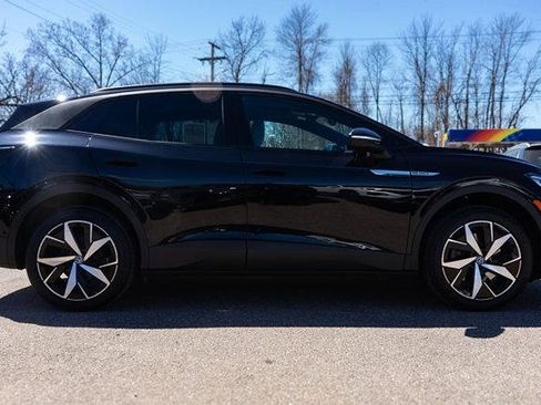 Used 2023 Volkswagen ID.4 Pro S AWD/4WD image 7