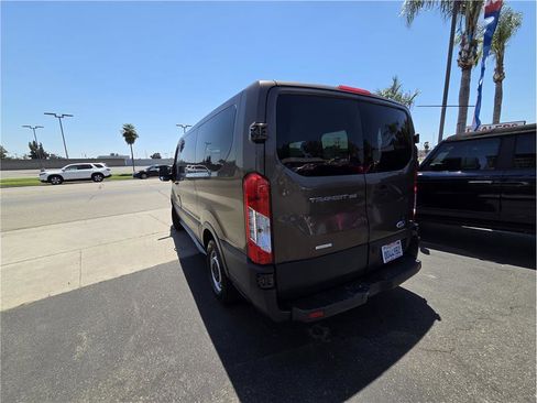 Used 2016 Ford Transit 150 XL RWD image 7