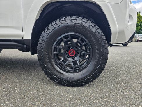 Used 2021 Toyota 4Runner TRD Pro AWD/4WD image 9
