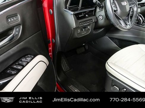 Used 2021 Cadillac Escalade Sport w/ Driver Assist Tech Package image 9