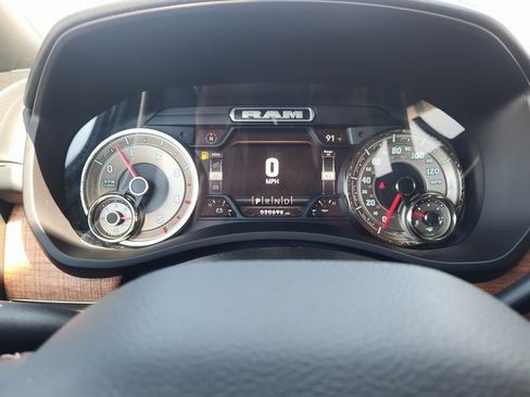 Used 2022 RAM 3500 Limited image 36