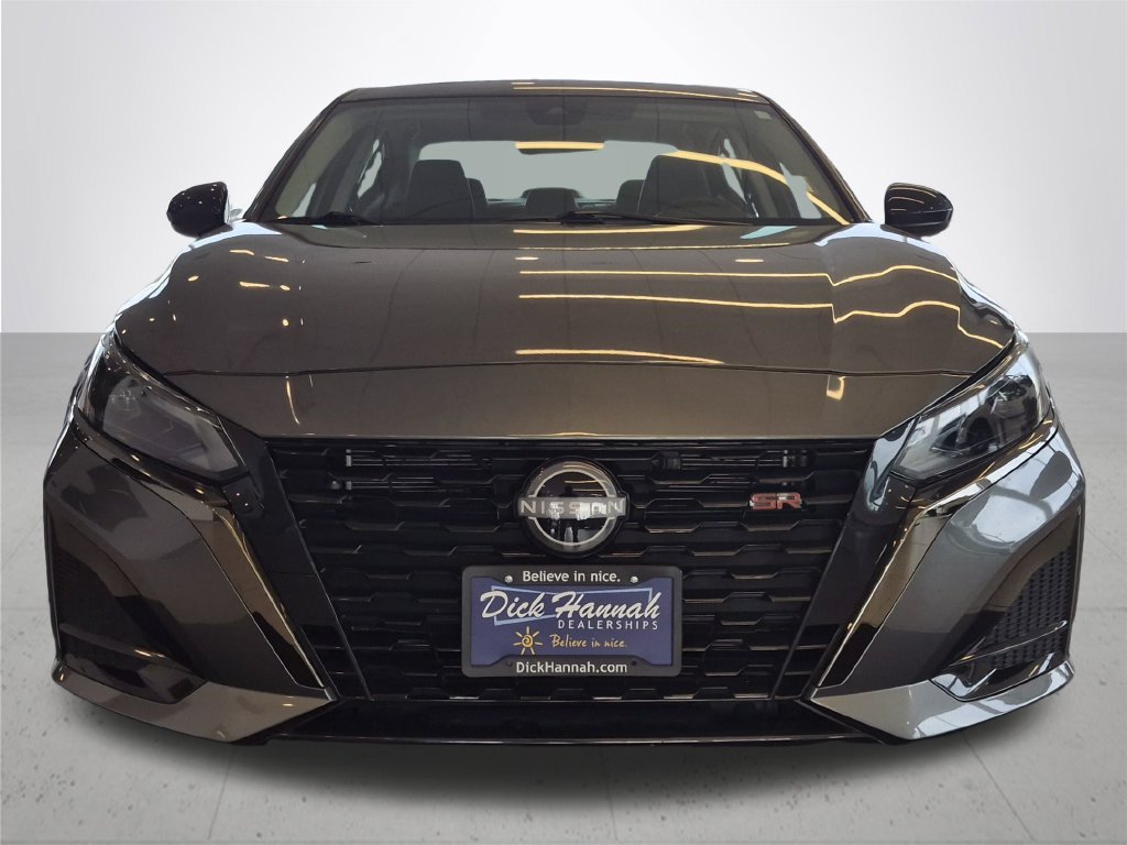 Certified 2025 Nissan Altima 2.5 SR AWD/4WD image 3