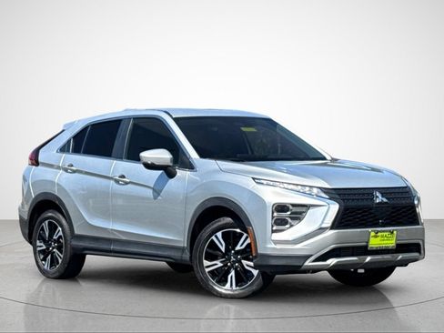 Used 2024 Mitsubishi Eclipse Cross SE AWD/4WD image 2