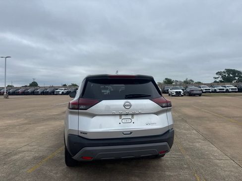 Certified 2023 Nissan Rogue SV AWD/4WD image 17