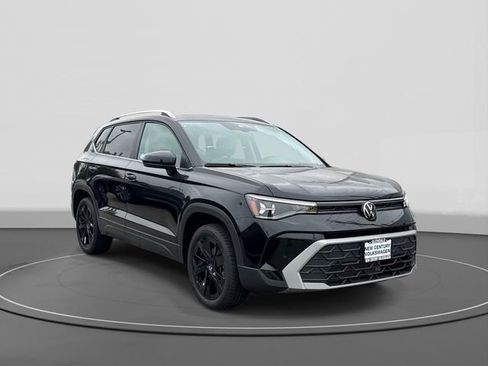 New 2026 Volkswagen Taos S FWD image 1