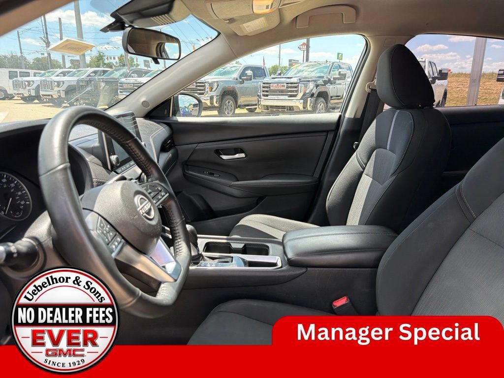 Used 2024 Nissan Sentra SV w/ All-Weather Package FWD image 20