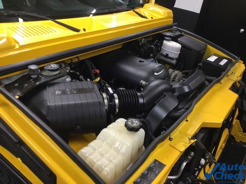 Used 2003 HUMMER H2 w/ Preferred Equipment Group image 45