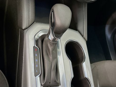 Used 2025 Chevrolet Blazer LT AWD/4WD image 25