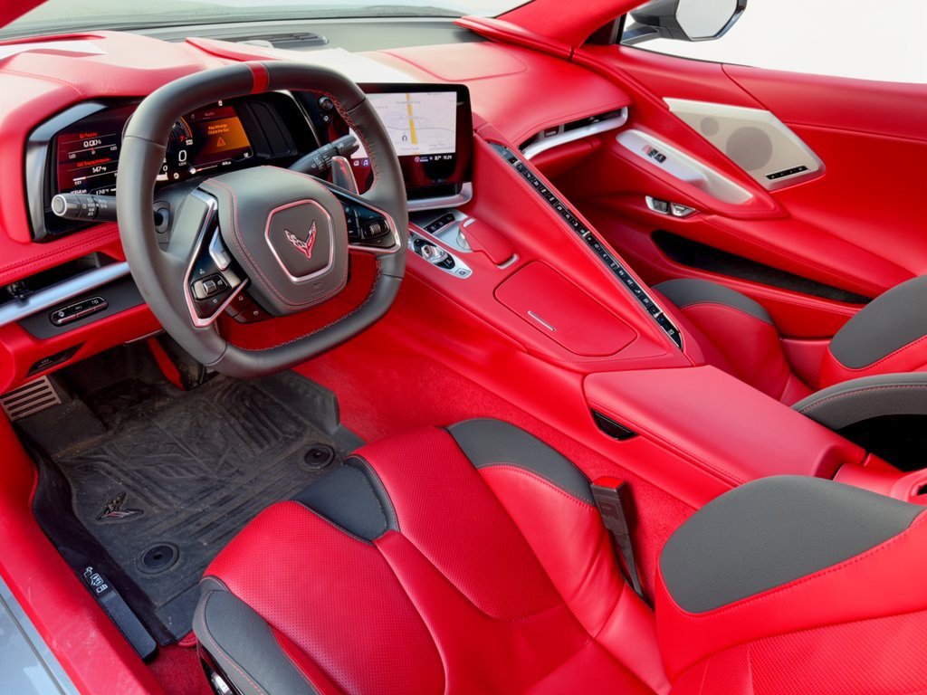 Used 2023 Chevrolet Corvette Stingray Premium Cpe w/ Z51 Performance Package RWD image 4