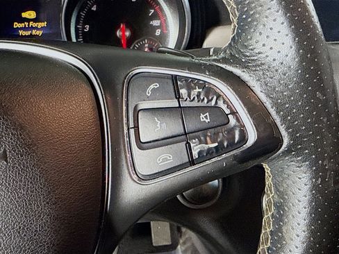 Used 2018 Mercedes-Benz GLA 250 4MATIC image 15