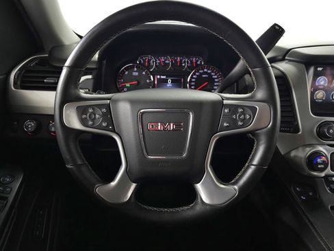 Used 2015 GMC Yukon SLT image 17