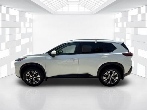 Certified 2023 Nissan Rogue SV w/ SV Premium B Package FWD image 4