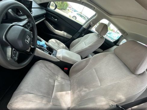 Used 2023 Honda Accord EX image 12
