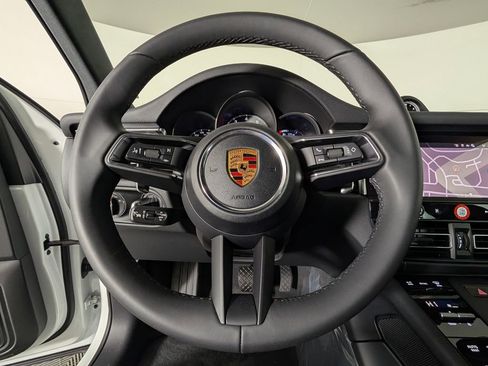 New 2026 Porsche Macan S image 36