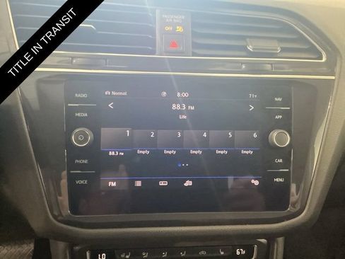 Used 2020 Volkswagen Tiguan SEL AWD/4WD image 10