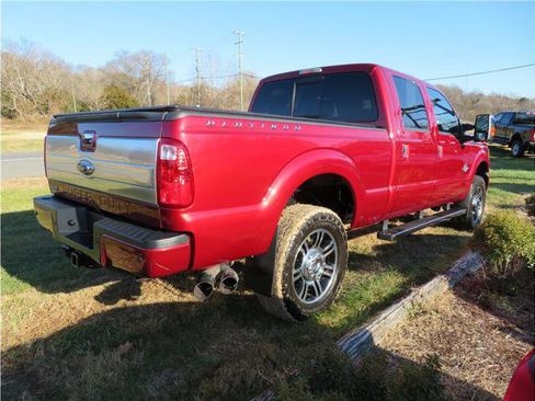 Used 2014 Ford F250 Platinum image 2