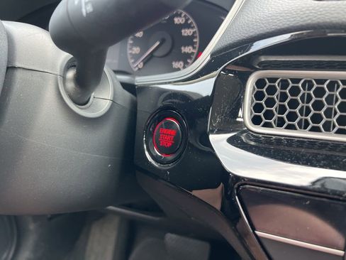 Used 2023 Honda Civic LX image 15