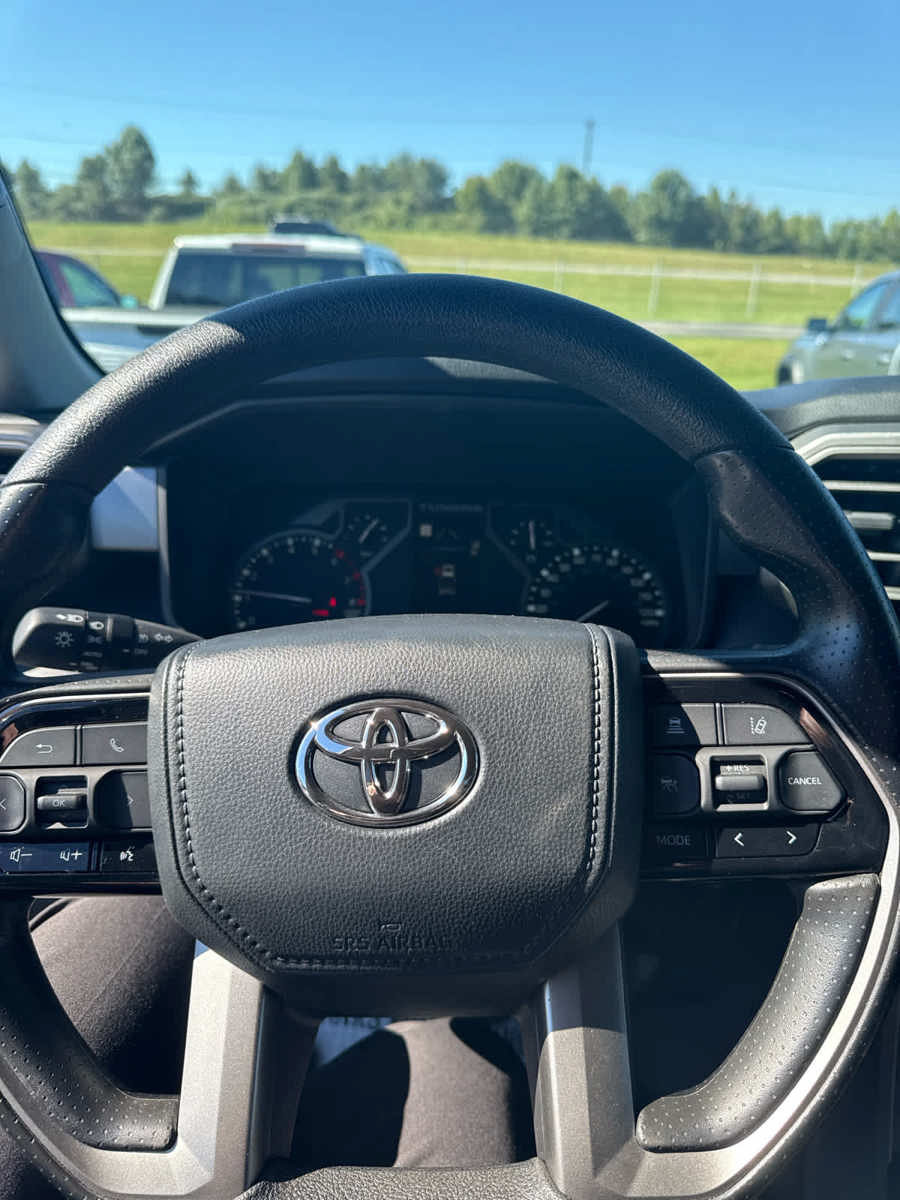 Used 2024 Toyota Tundra SR5 w/ SR5 Convenience Package AWD/4WD image 21