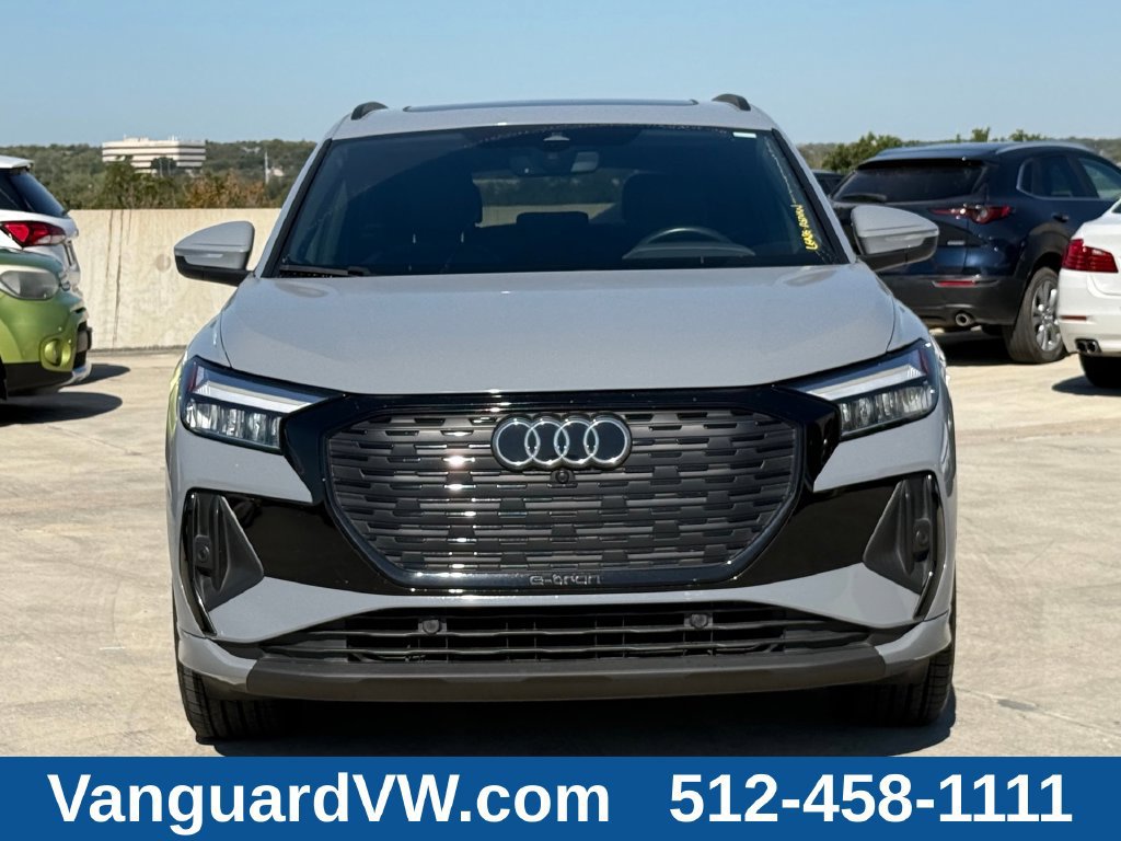 Used 2024 Audi Q4 e-tron Premium Plus w/ Premium Plus AWD/4WD image 3
