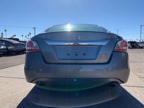Used 2015 Nissan Altima 2.5 S w/ Power Driver Seat Package FWD image 6