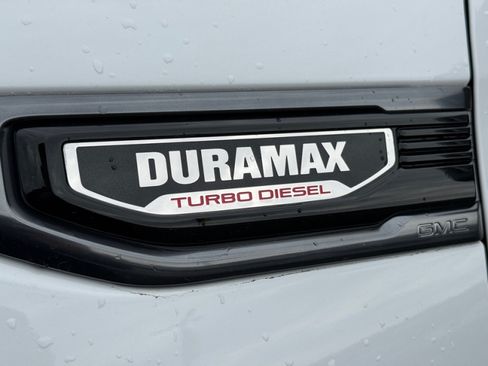 Used 2022 GMC Sierra 1500 AT4 w/ AT4 Premium Package AWD/4WD image 41