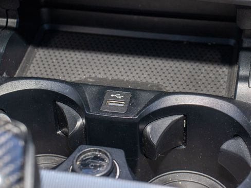 Used 2022 BMW 430i Coupe w/ M Sport Package image 20