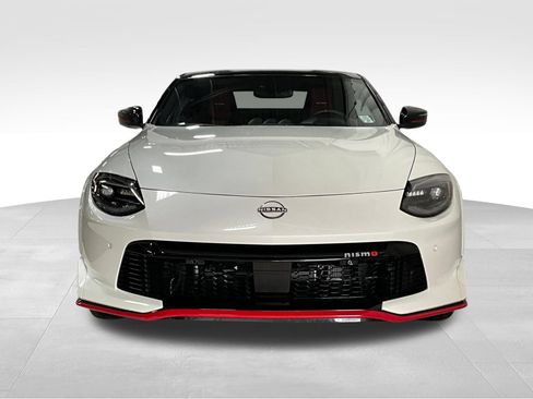 Used 2024 Nissan Z NISMO w/ Floor Mat Package RWD image 3