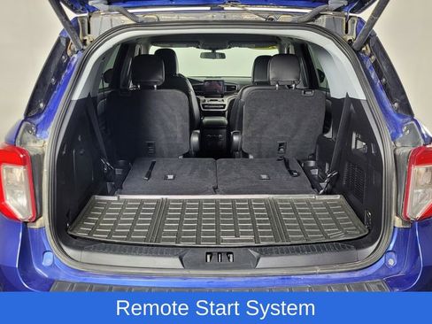 Used 2021 Ford Explorer XLT w/ Equipment Group 202A image 11