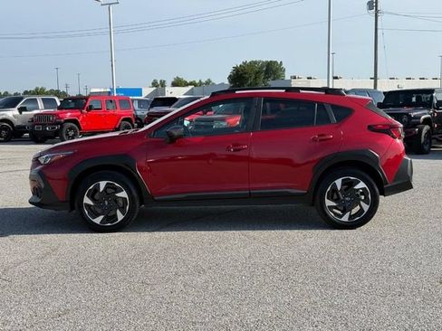 Used 2024 Subaru Crosstrek 2.5i Limited AWD/4WD image 2