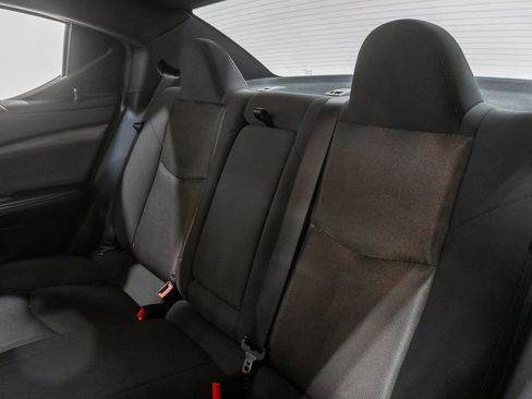 Used 2014 Dodge Avenger SE FWD image 20