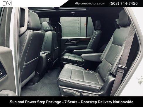 Used 2026 GMC Yukon Denali w/ Sun & Power Step Package AWD/4WD image 25