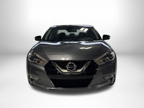 Used 2017 Nissan Maxima Platinum w/ Medallion Package FWD image 8
