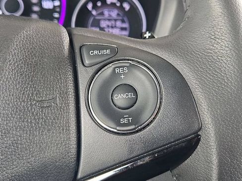 Used 2021 Honda HR-V Sport image 14