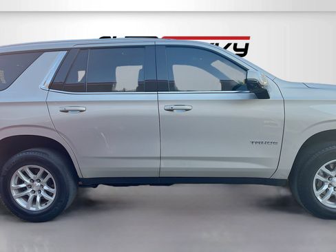 Used 2023 Chevrolet Tahoe LT w/ Luxury Package RWD image 8